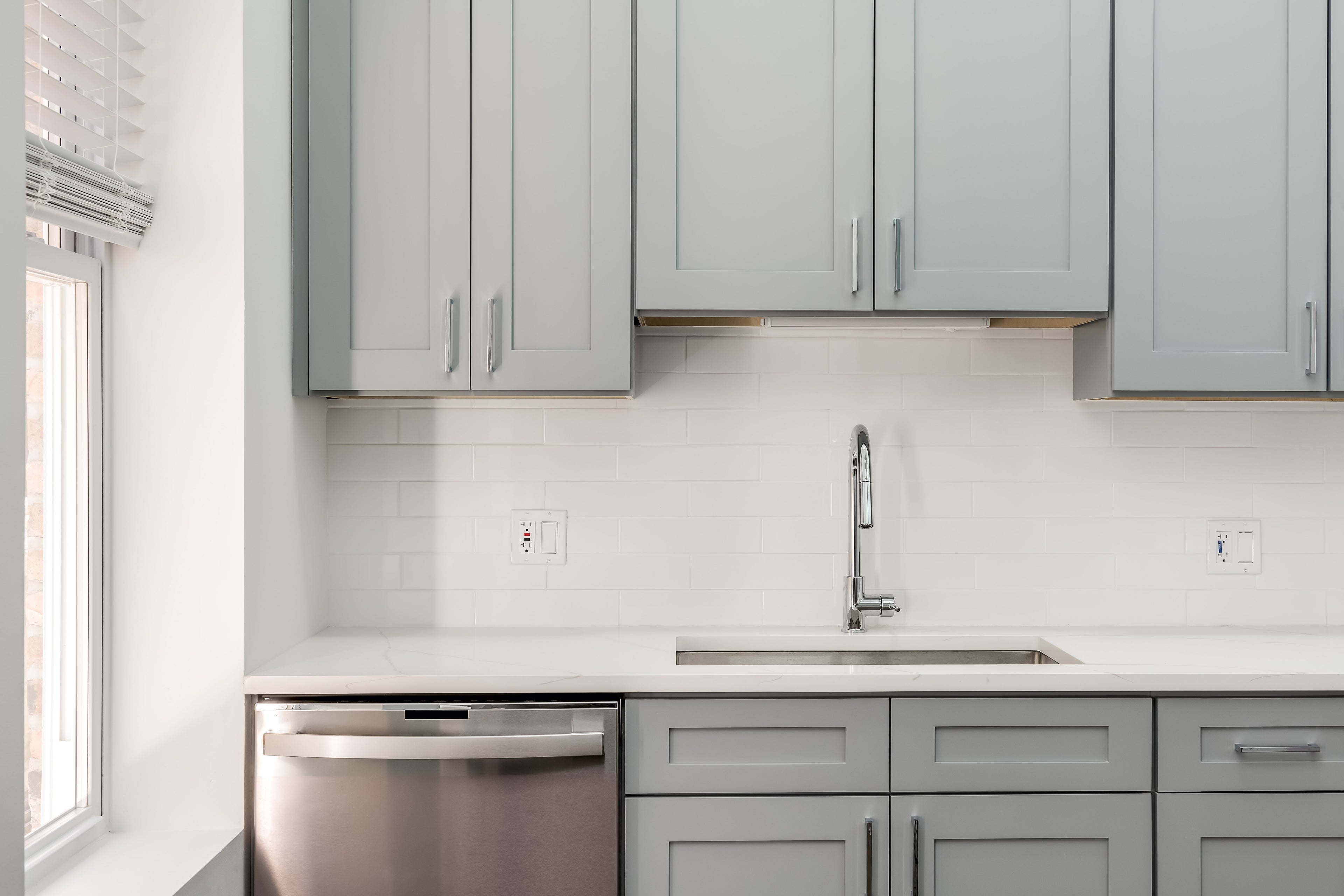 French Grey Shaker cabinet close-up